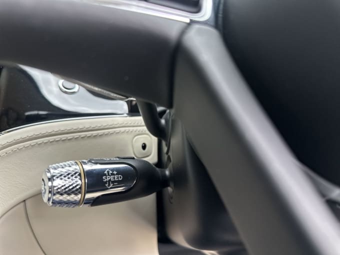2025 Bentley Continental