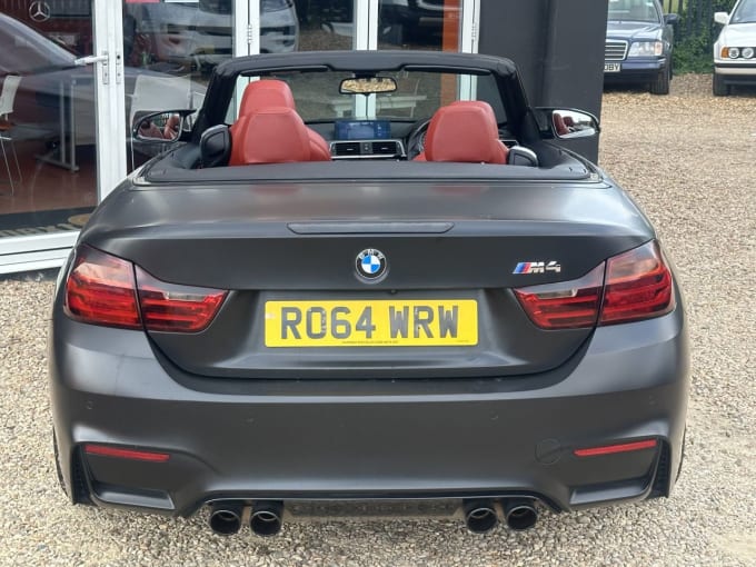 2025 BMW M4