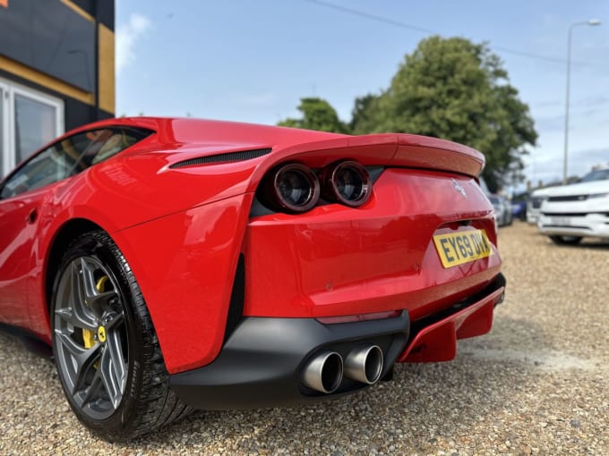 2025 Ferrari 812 Superfast