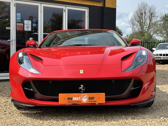 2025 Ferrari 812 Superfast