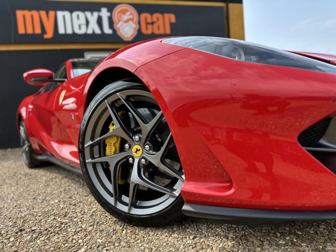 2025 Ferrari 812 Superfast