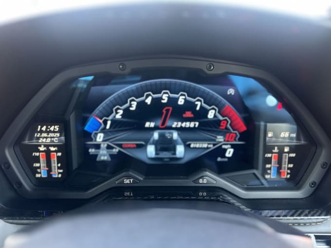 2025 Lamborghini Aventador