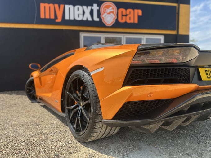 2025 Lamborghini Aventador