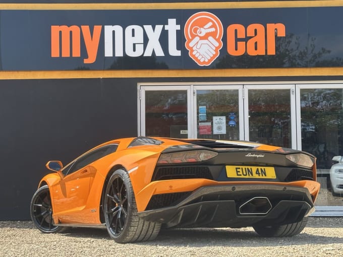 2025 Lamborghini Aventador