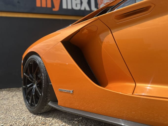 2025 Lamborghini Aventador