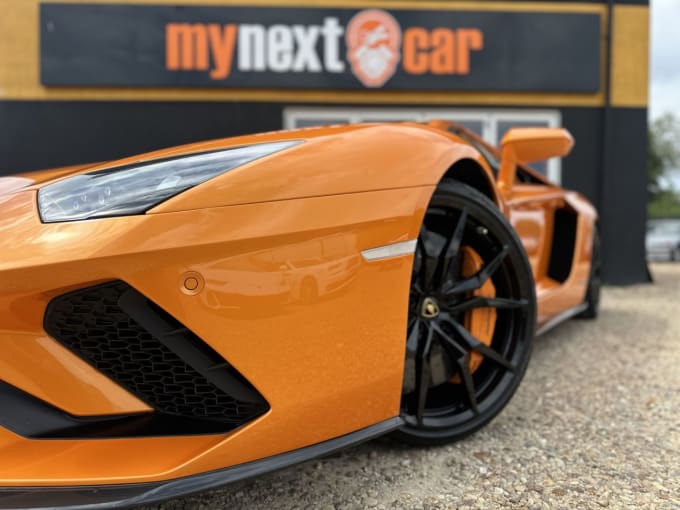 2025 Lamborghini Aventador