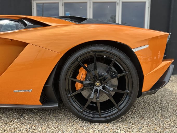 2025 Lamborghini Aventador