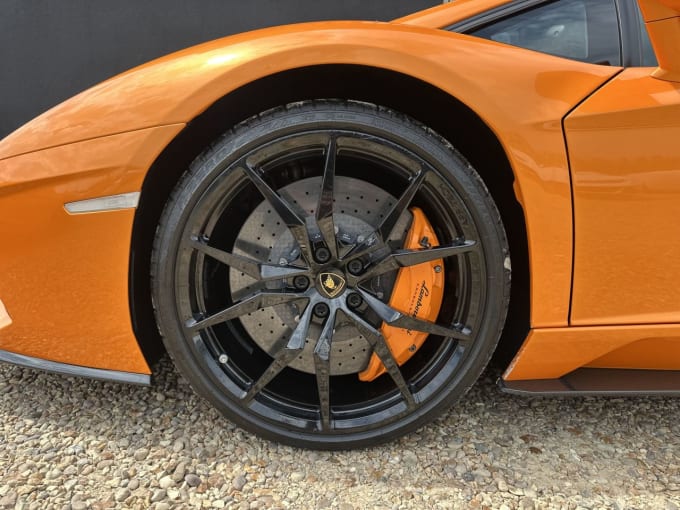 2025 Lamborghini Aventador