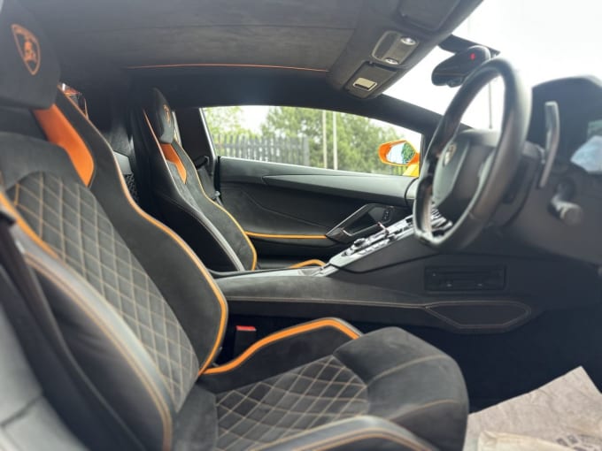2025 Lamborghini Aventador
