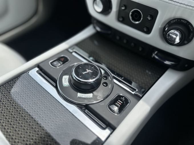2025 Rolls-royce Wraith