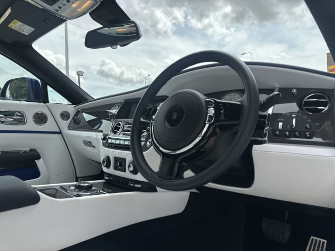 2025 Rolls-royce Wraith