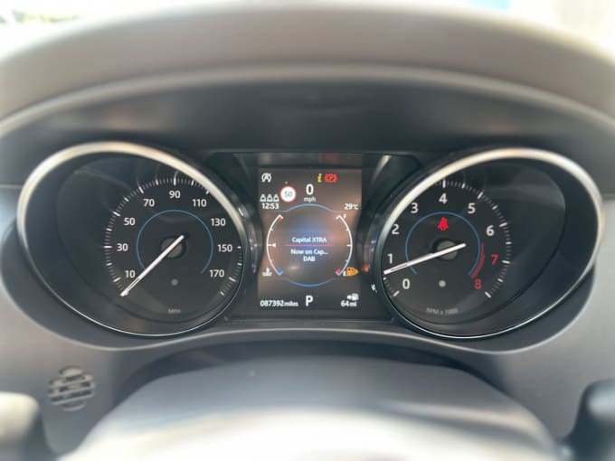 2025 Jaguar F-pace