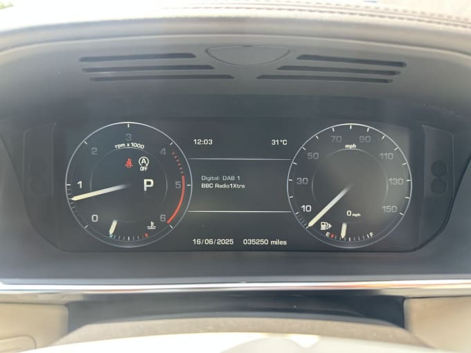 2025 Land Rover Range Rover Sport