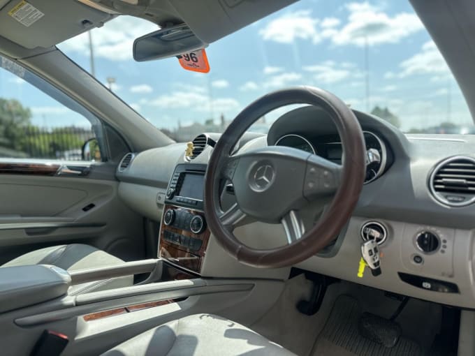 2025 Mercedes-benz M-class