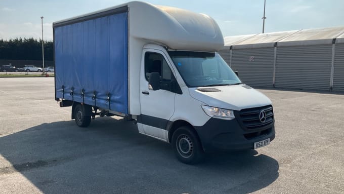 2025 Mercedes-benz Sprinter