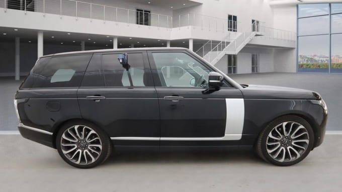 2025 Land Rover Range Rover