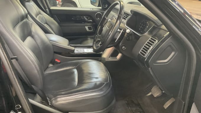 2025 Land Rover Range Rover