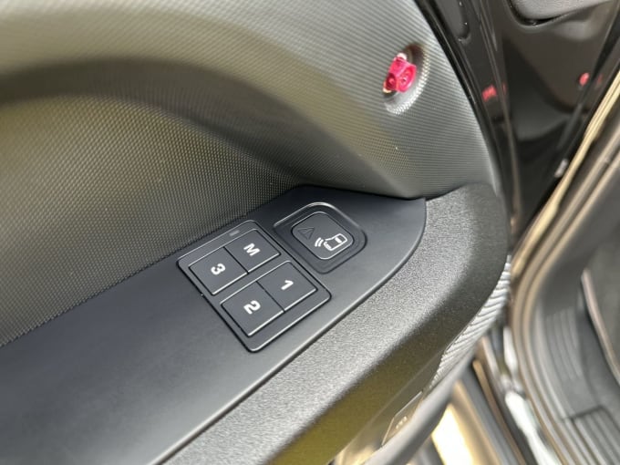 2021 Land Rover Defender
