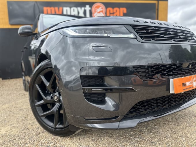 2025 Land Rover Range Rover Sport