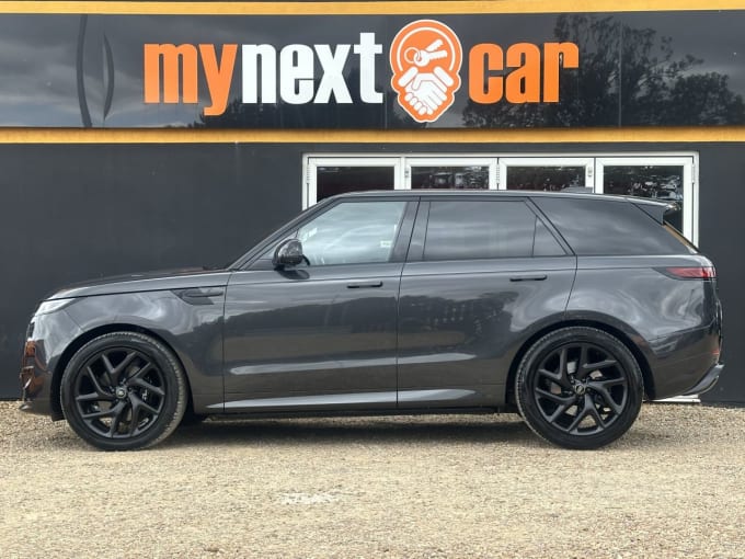 2025 Land Rover Range Rover Sport