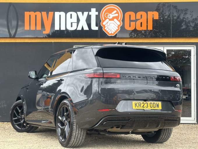 2025 Land Rover Range Rover Sport