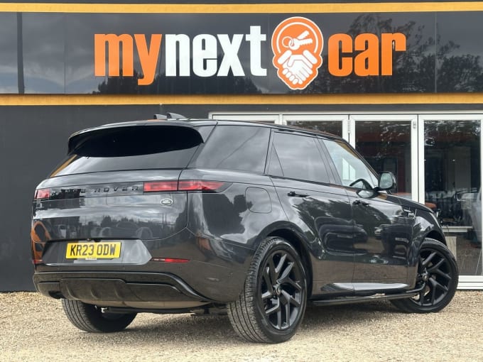 2025 Land Rover Range Rover Sport