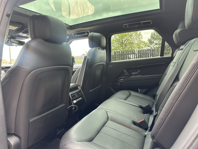 2025 Land Rover Range Rover Sport