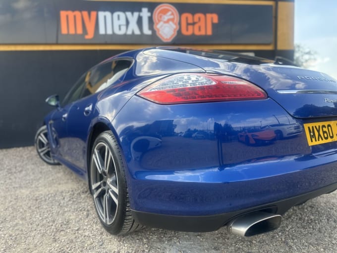 2025 Porsche Panamera
