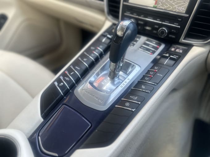 2025 Porsche Panamera