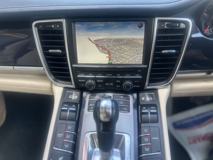 2025 Porsche Panamera