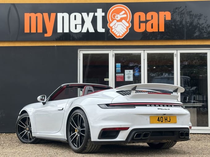 2025 Porsche 911