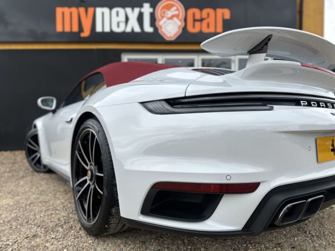 2025 Porsche 911