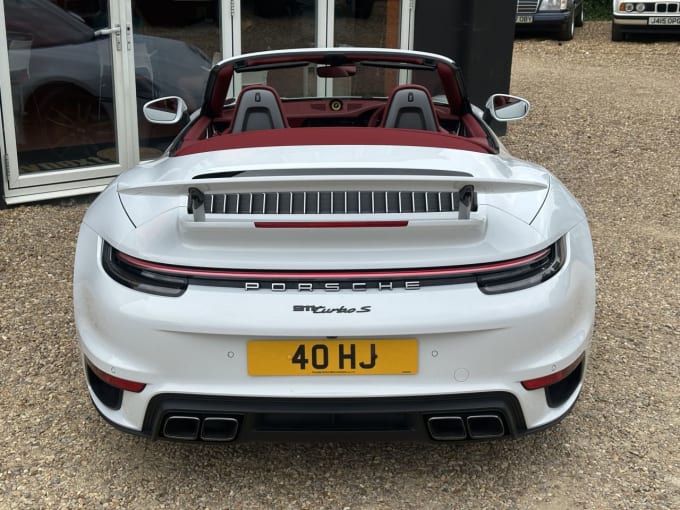 2025 Porsche 911
