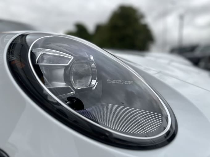 2025 Porsche 911