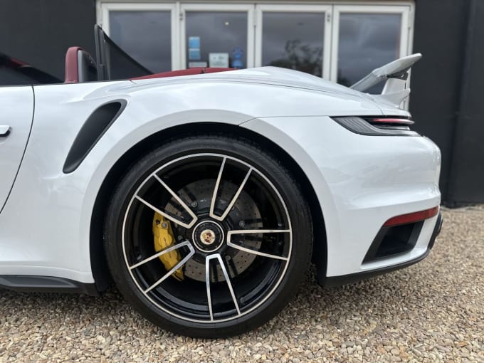 2025 Porsche 911