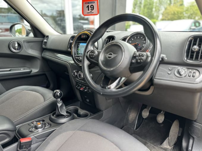 2025 Mini Countryman