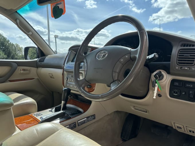 2025 Toyota Land Cruiser