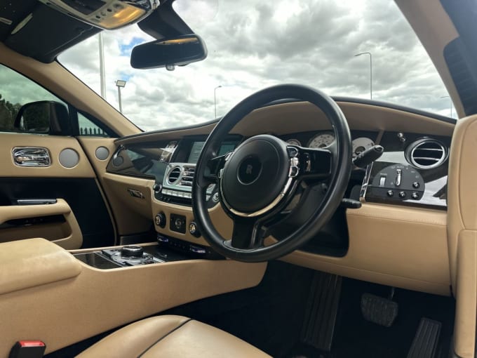 2025 Rolls-royce Wraith