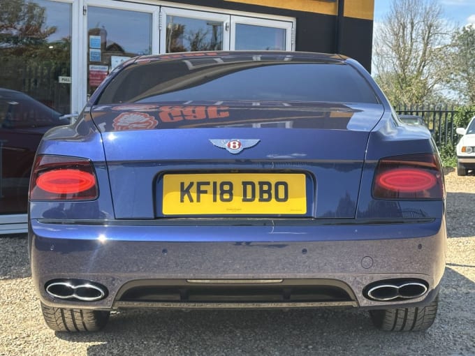 2025 Bentley Flying Spur