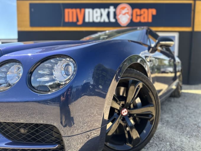 2025 Bentley Flying Spur
