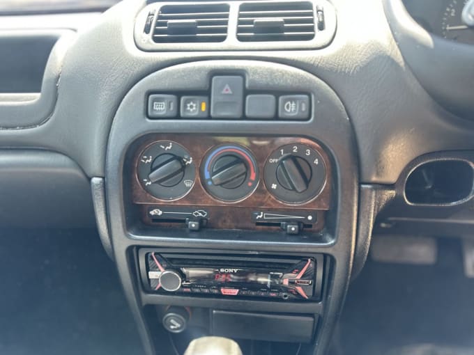 2025 Rover 25