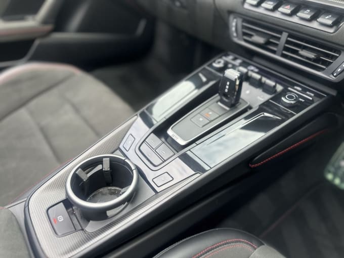 2025 Porsche 911