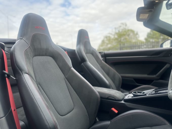 2025 Porsche 911