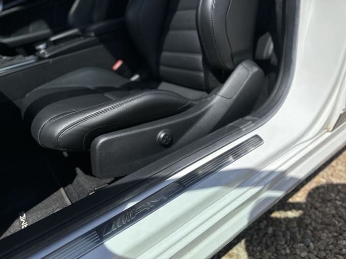 2025 Mercedes-benz C-class