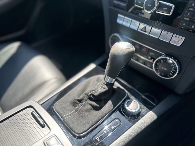 2025 Mercedes-benz C-class