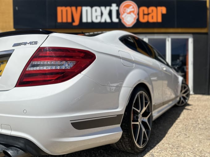 2025 Mercedes-benz C-class