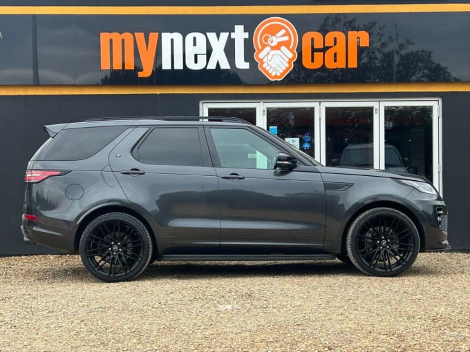 2025 Land Rover Discovery