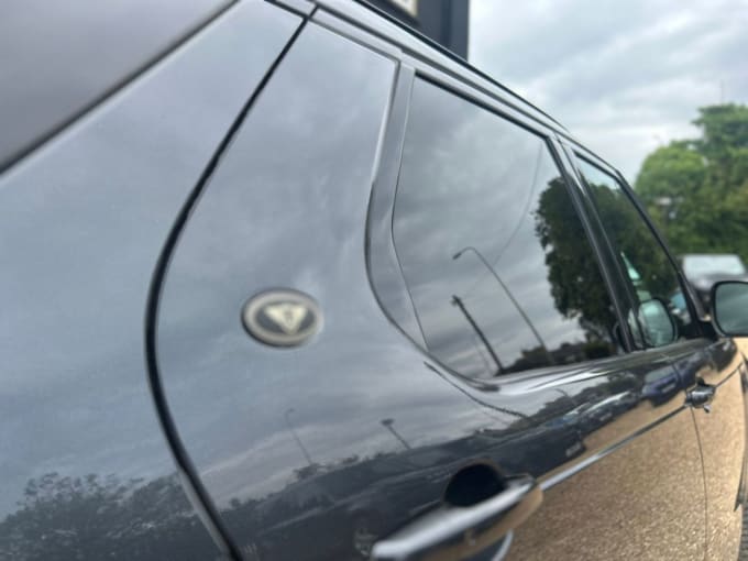2025 Land Rover Discovery