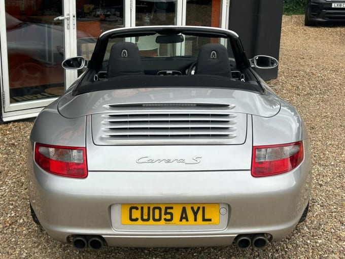 2025 Porsche 911