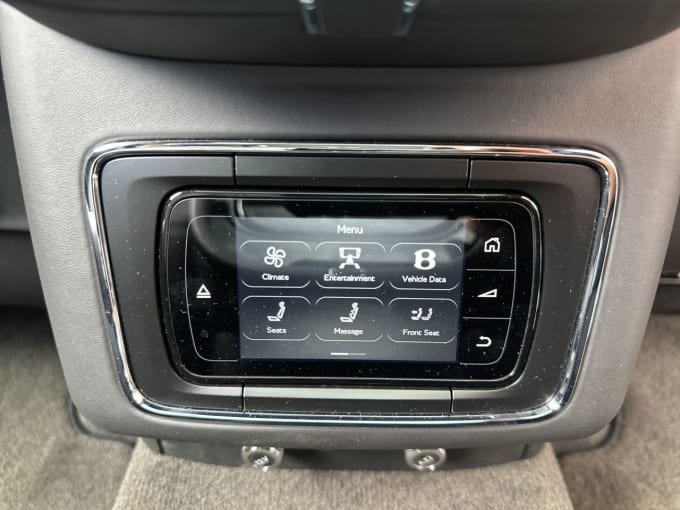 2025 Bentley Bentayga